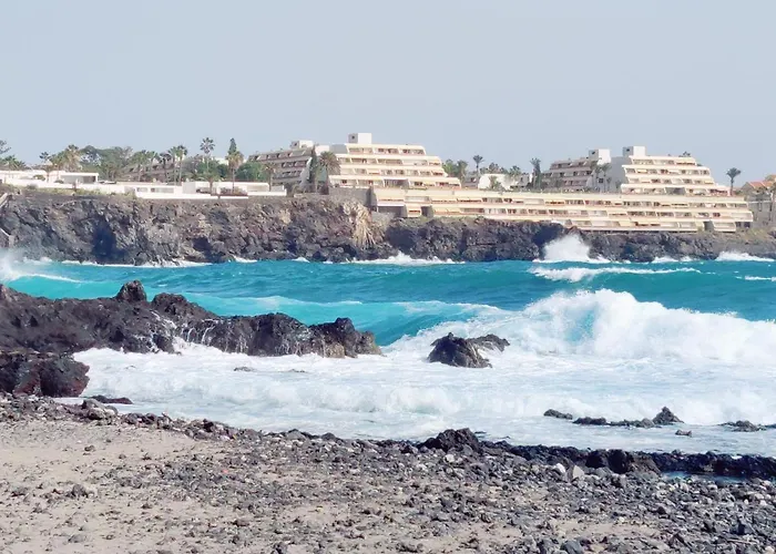 Maravilla Seaside By Lamondaos - Heated Pool - Apartment *