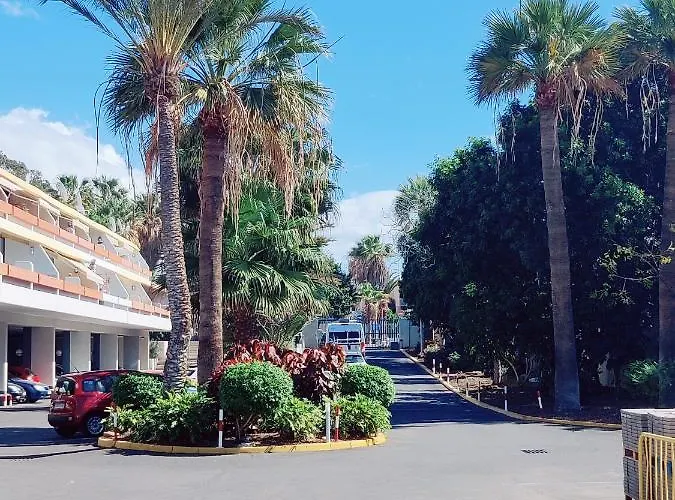 Maravilla Seaside By Lamondaos - Heated Pool -