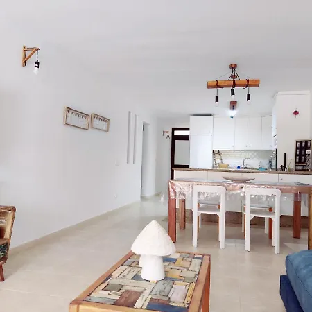 Lägenhet Maravilla 140 M2 - 3 Bedrooms, Heated Pool *