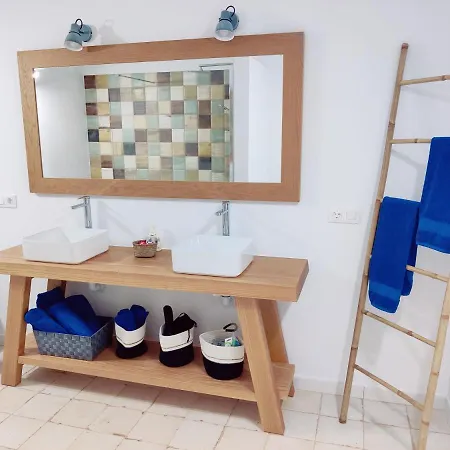 Maravilla Seaside By Lamondaos - Heated Pool -